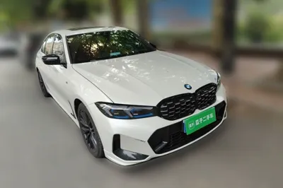 BMW 3 Series 2024, 14100 км, за 28928 USD