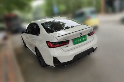 BMW 3 Series 2024, 14100 км, за 28928 USD