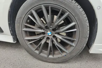 BMW 3 Series 2024, 14100 км, за 28928 USD - фото 8