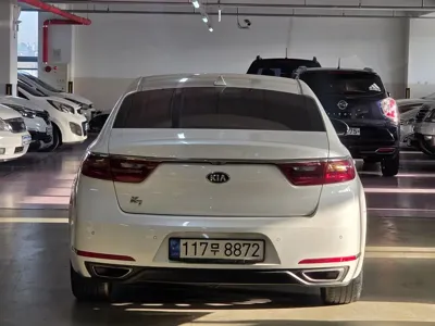 Kia K7 2017, 145900 км, за 6498.62 USD