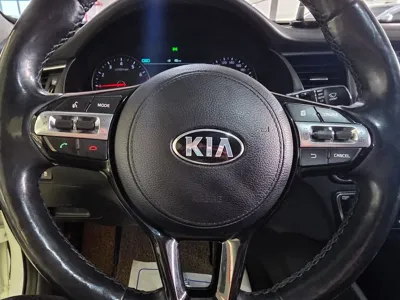 Kia K7 2017, 145900 км, за 6498.62 USD - фото 9