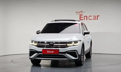 Volkswagen Tiguan 2023, 25673 км, за 20034.15 USD