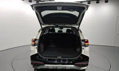 Kia Sportage 2023, 36278 км, за 20691.01 USD - фото 20
