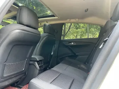 Peugeot 508 2014, 168000 км, за 2765.53 USD