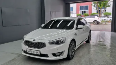 Kia K7 · 2015 год