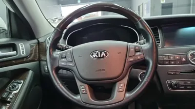 Kia K7 2015, 195915 км, за 4225.44 USD - фото 13