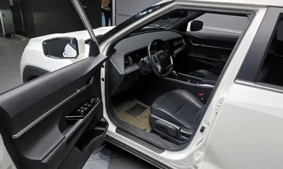 KG_Mobility_Ssangyong Torres 2023, 37282 км, за 14042.59 USD - фото 11