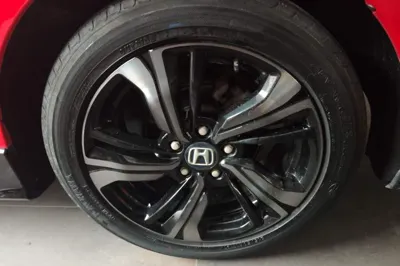 Honda Civic 2021, 72900 км, за 12398 USD - фото 17