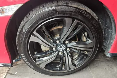 Honda Civic 2021, 72900 км, за 12398 USD - фото 18
