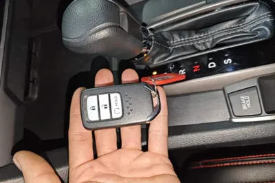 Honda Civic 2021, 72900 км, за 12398 USD - фото 37