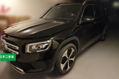Mercedes-Benz GLB · 2022 год
