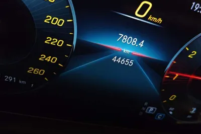 Mercedes-Benz GLB 2022, 44600 км, за 21220 USD - фото 12