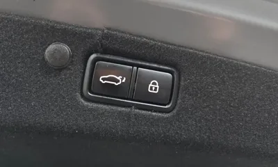 Hyundai Grandeur 2020, 118163 км, за 14443.43 USD - фото 20