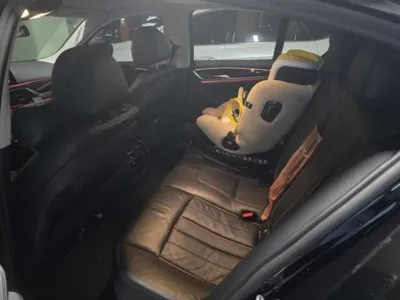 BMW 5-Series 2018, 138396 км, за 11916.39 USD