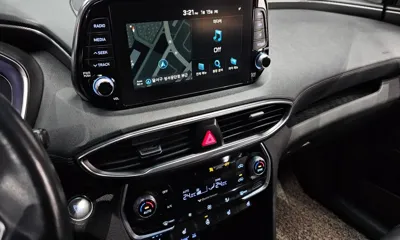 Hyundai Santafe 2019, 95597 км, за 12487.61 USD - фото 14