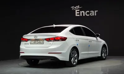 Hyundai Avante 2018, 133218 км, за 5529.54 USD