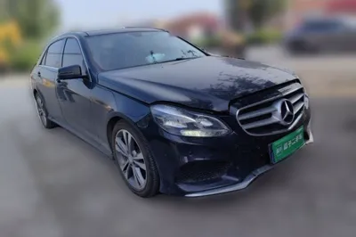Mercedes-Benz E-Class 2015, 127600 км, за 10754 USD