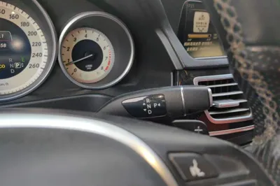 Mercedes-Benz E-Class 2015, 127600 км, за 10754 USD - фото 14
