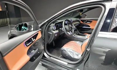 Mercedes-Benz C-Class 2022, 65005 км, за 651459.63 USD - фото 10