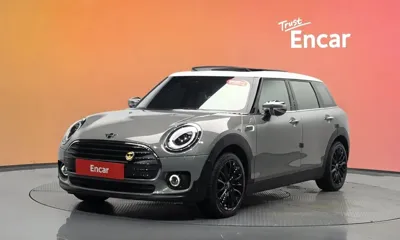 MINI Clubman · 2023 год