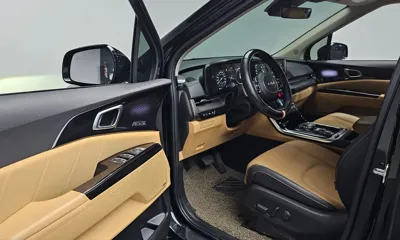 Kia Canival 2023, 31190 км, за 19815 USD - фото 11