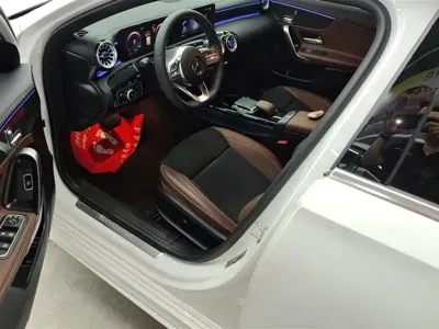 Mercedes-Benz A-Class 2023, 21700 км, за 19128.53 USD - фото 9