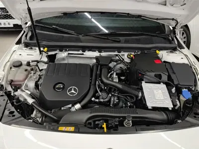 Mercedes-Benz A-Class 2023, 21700 км, за 19128.53 USD - фото 10