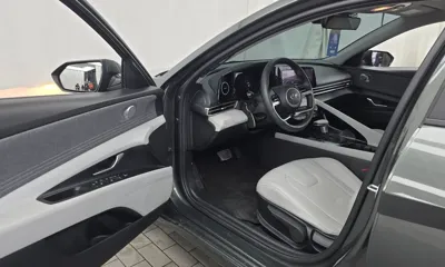 Hyundai Avante 2021, 26018 км, за 11567.96 USD - фото 10