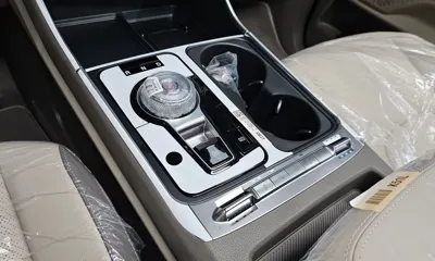 Kia Canival 2025, 36 км, за 40370.22 USD - фото 9