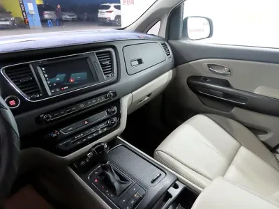 Kia Canival 2016, 240852 км, за 3610.35 USD - фото 11