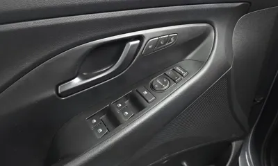 Hyundai i30 2019, 70214 км, за 10076.05 USD - фото 16