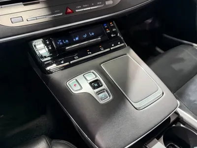 Hyundai Grandeur 2021, 100005 км, за 4121.43 USD - фото 9