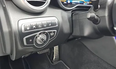 Mercedes-Benz C-Class 2021, 68582 км, за 23455.56 USD - фото 18
