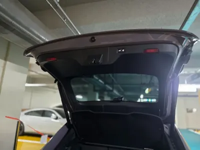 Porsche Macan 2025, 2000 км, за 82677.57 USD - фото 6