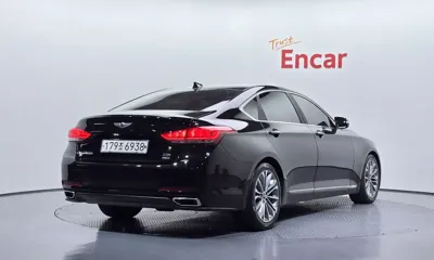 Hyundai Genesis 2015, 133336 км, за 6055.87 USD