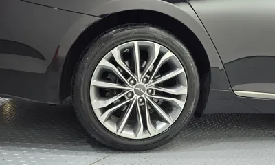 Hyundai Genesis 2015, 133336 км, за 6055.87 USD