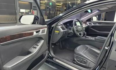Hyundai Genesis 2015, 133336 км, за 6055.87 USD - фото 10
