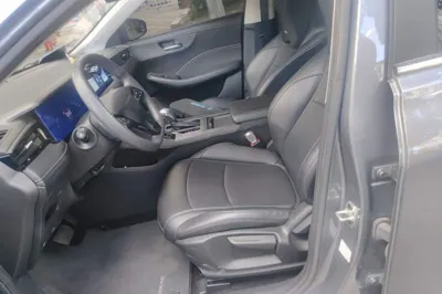 Roewe i5 2023, 22000 км, за 7622 USD - фото 14