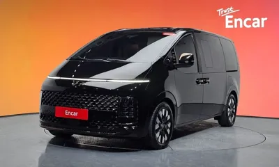 Hyundai Staria 2022, 34400 км, за 22102.31 USD - фото 1