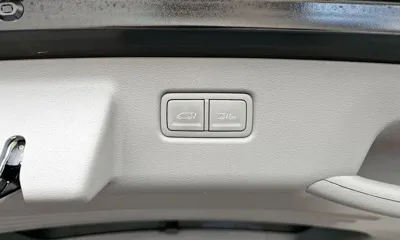 Hyundai Staria 2022, 34400 км, за 22102.31 USD - фото 20