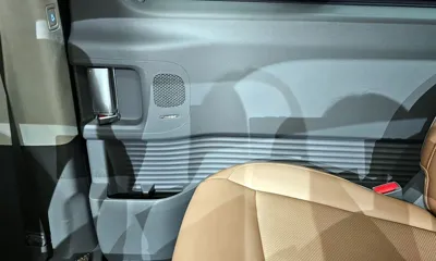 Hyundai Staria 2022, 34400 км, за 22102.31 USD - фото 25