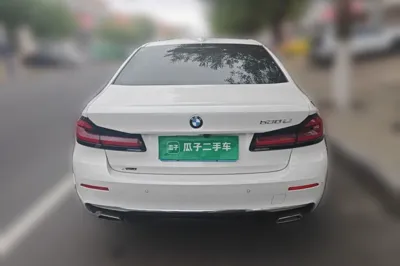 BMW 5 Series 2021, 56900 км, за 38253 USD
