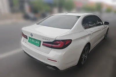 BMW 5 Series 2021, 56900 км, за 38253 USD - фото 6