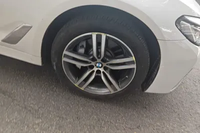 BMW 5 Series 2021, 56900 км, за 38253 USD - фото 8