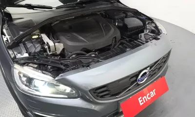 Volvo V60 2018, 170833 км, за 5785.61 USD - фото 6