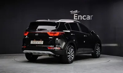 Kia Sportage 2016, 167435 км, за 5285.76 USD