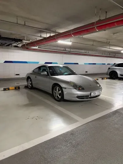 Porsche 911 · 2000 год