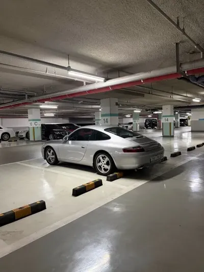 Porsche 911 2000, 176362 км, за 23135.92 USD