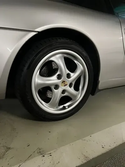 Porsche 911 2000, 176362 км, за 23135.92 USD