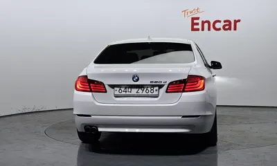 BMW 5-Series 2011, 98264 км, за 5248.29 USD